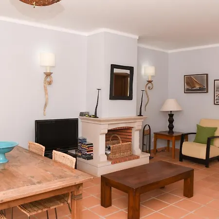 בית נופש Casa Louisa *