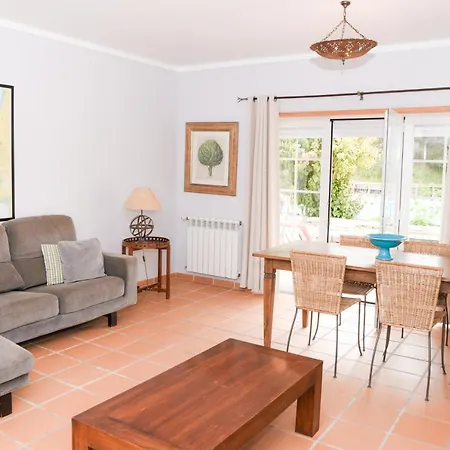 Casa Louisa בית נופש