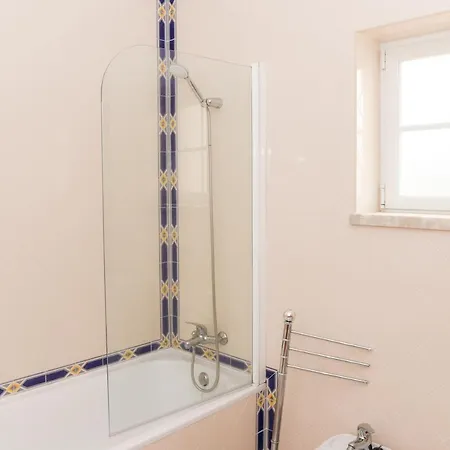 Casa Louisa Прайя-дель-Рей